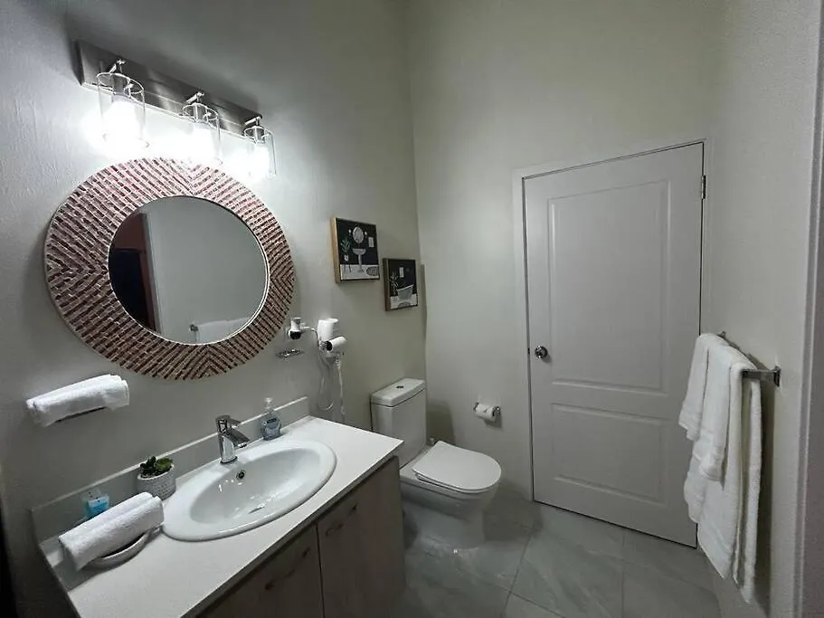 Chic Home Near Puerto Seco In Discovery Bay Holiday home